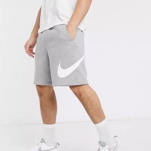 Nike club shorts in gray GUC